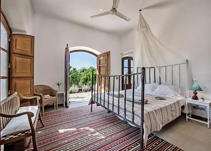 Casa Da Terra Branca *