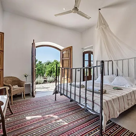 Casa Da Terra Branca *