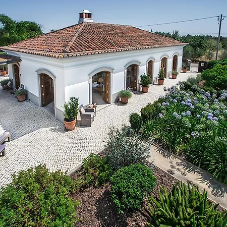 Casa Da Terra Branca